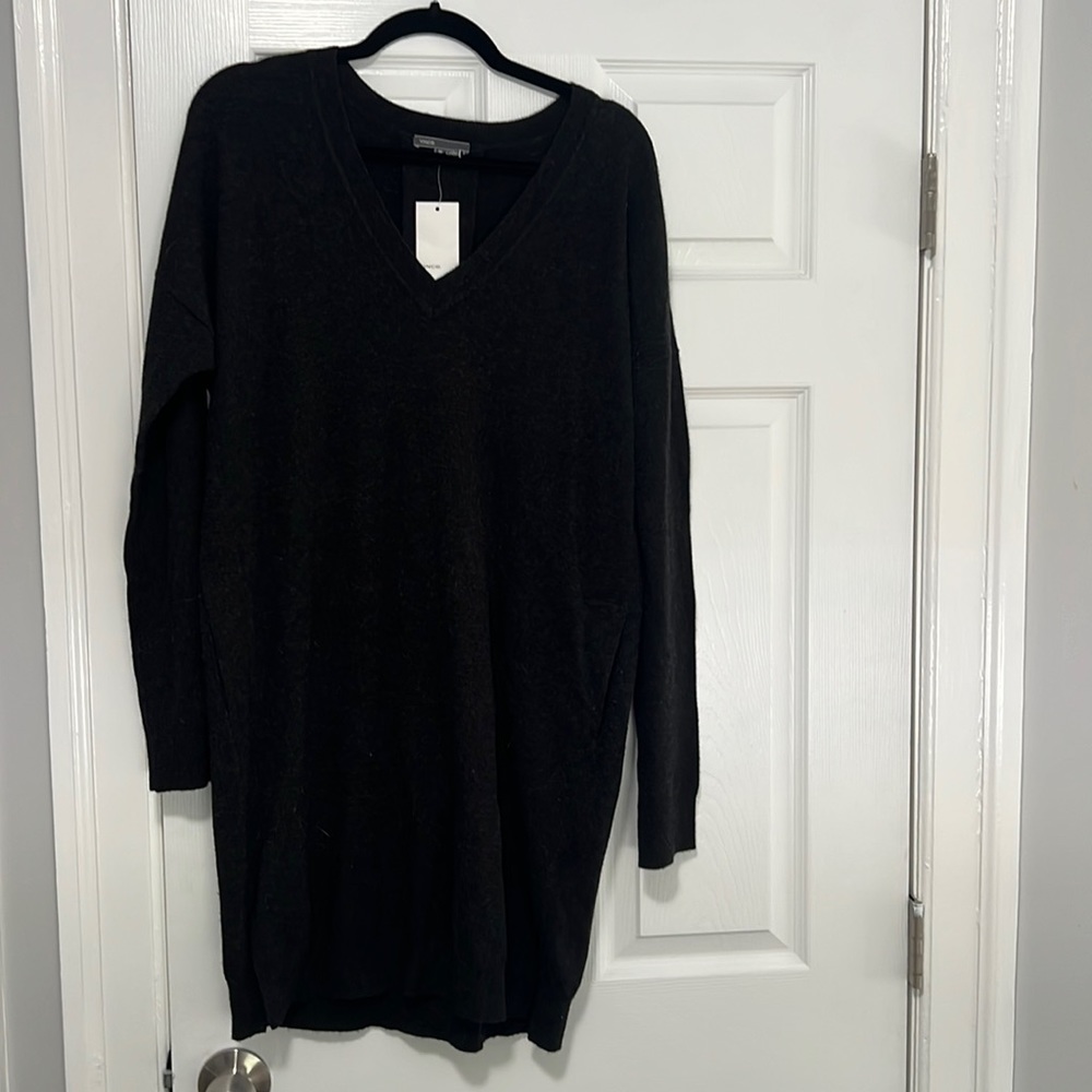 NWT Vince. V-neck wool/cashmere dress